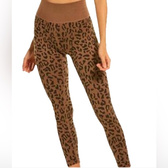 Betsey Johnson Pants - Betsey Johnson leggings small print